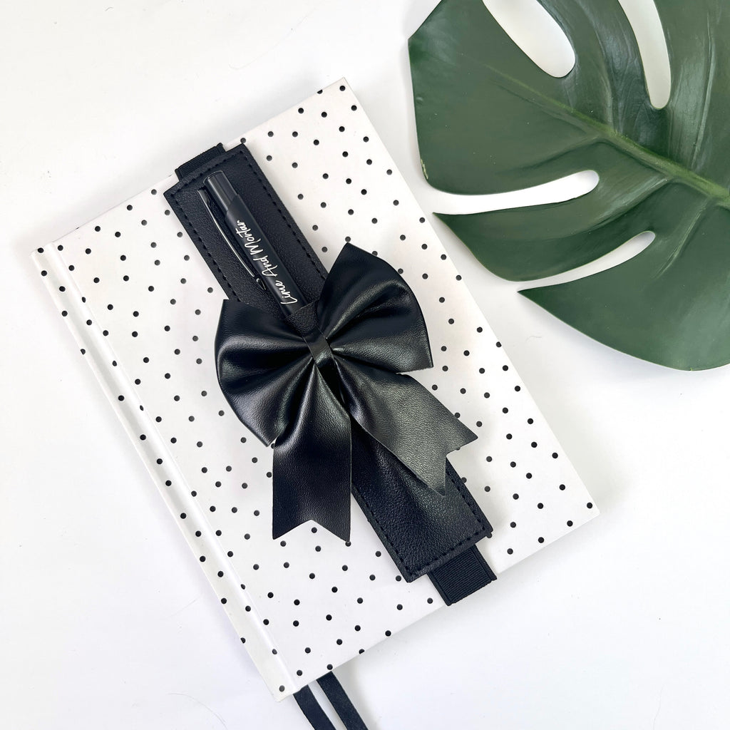 Bow Elastic Pen Pouch