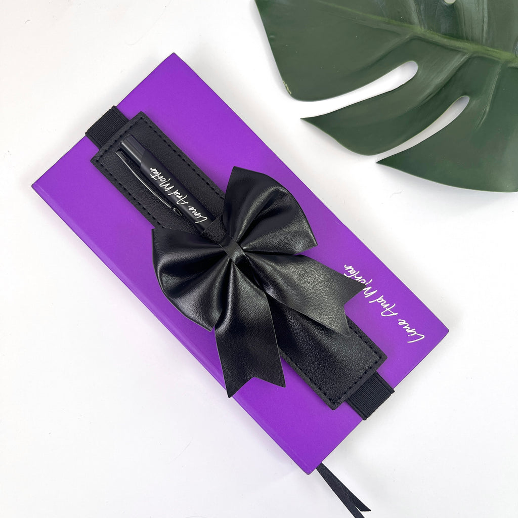 Bow Elastic Pen Pouch